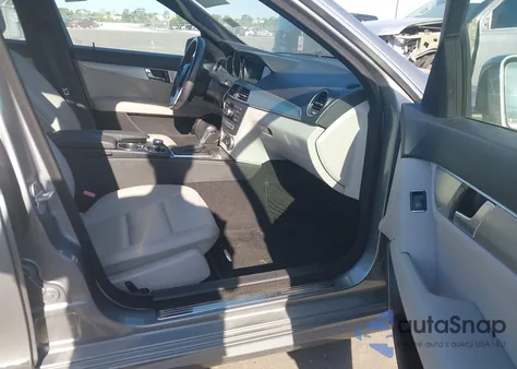 2014 Mercedes-Benz C 250 Sport from USA, damaged, VIN WDDGF4HB1EG251933